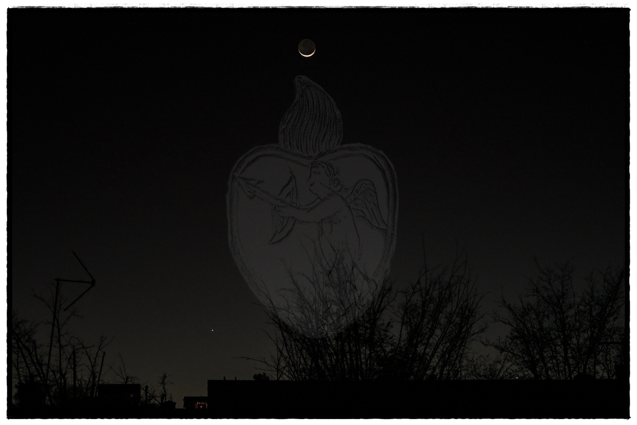 Waxing Crescent Moon With Venus At Her Feet

20-iii-026